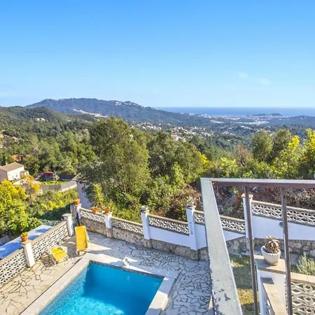 House - 3 Bedrooms With Pool And Sea Views Young People Group Not Allowed - 8977 Chalé *