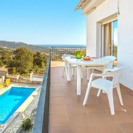 House - 3 Bedrooms With Pool And Sea Views Young People Group Not Allowed - 8977